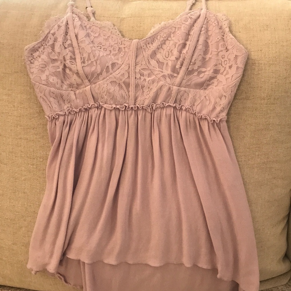 Medium lavender lace top